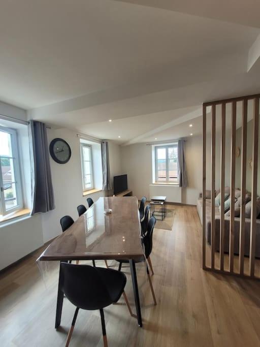 Appartement La Graviere Клуни Екстериор снимка