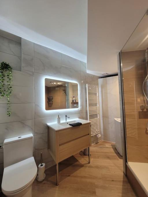 Appartement La Graviere Клуни Екстериор снимка