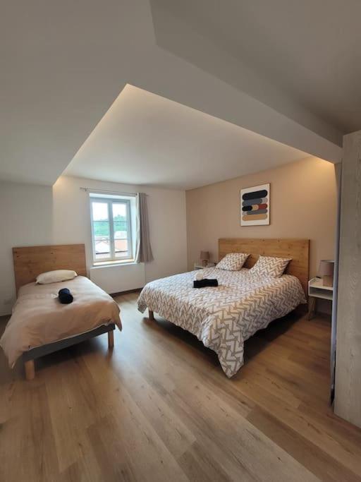 Appartement La Graviere Клуни Екстериор снимка